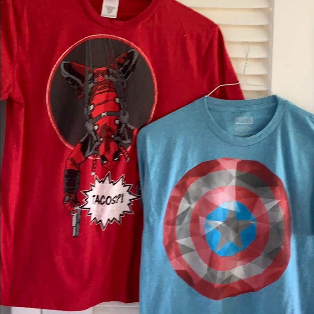 Set of 2 Marvel superhero shirts